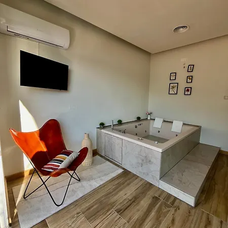 Giulietta View Jacuzzi 108 *