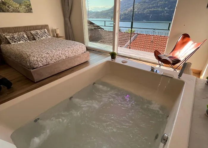 Giulietta View Jacuzzi 108 *